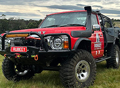 Roseey 4x4 recovery truck ready for off road assistance